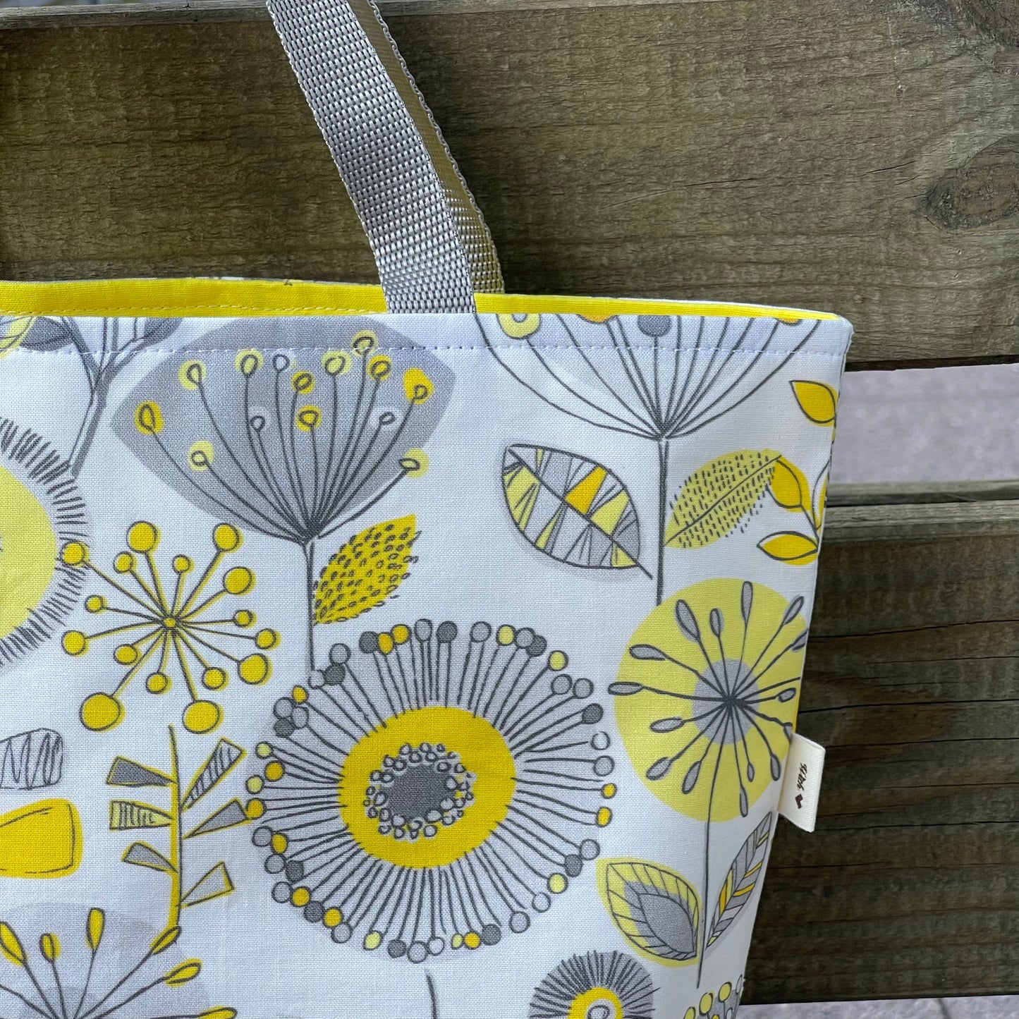 Lieblingstasche Wildblumen Retro