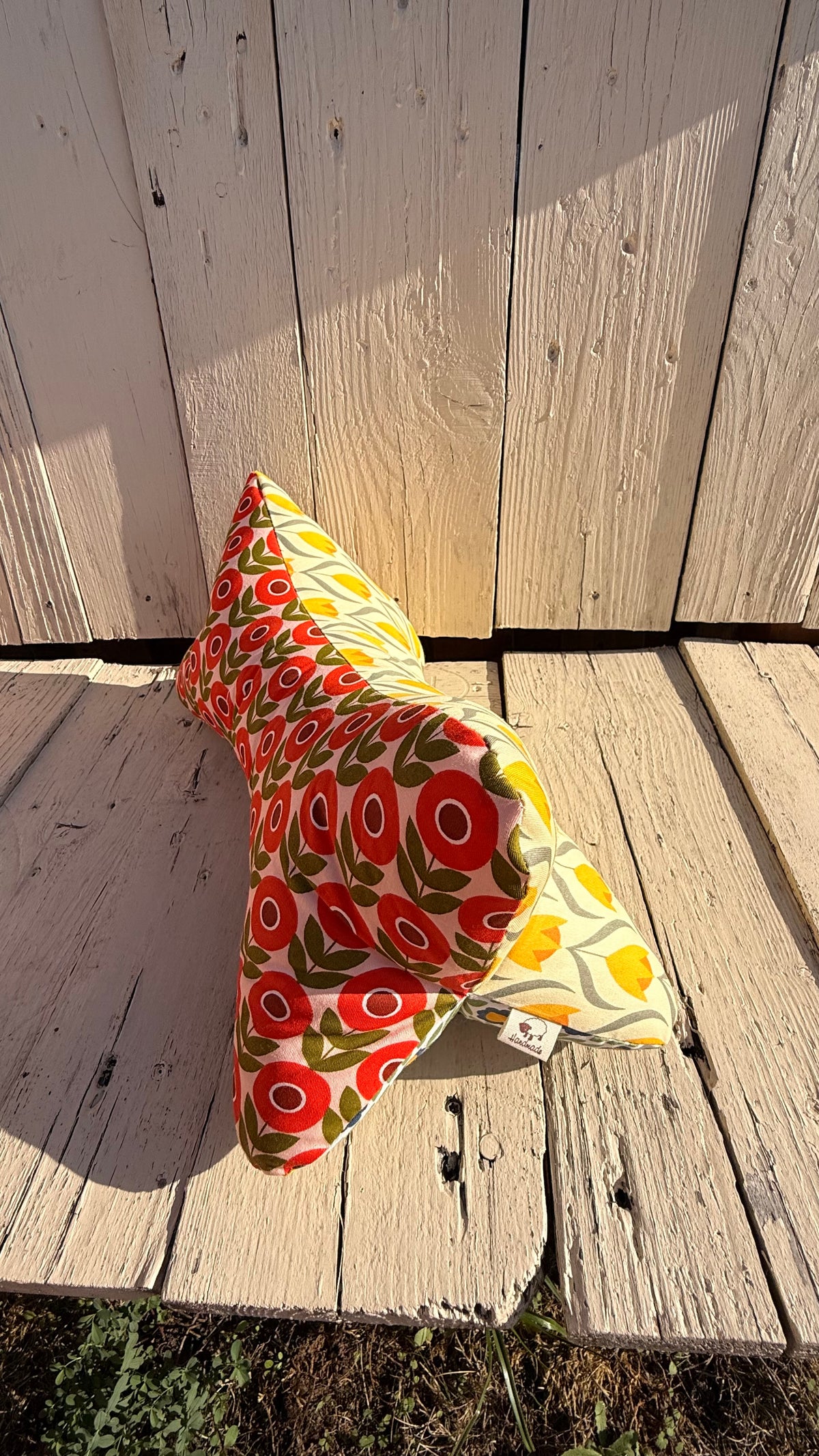 Handgemachter Leseknochen –Retro Blumen-Mix