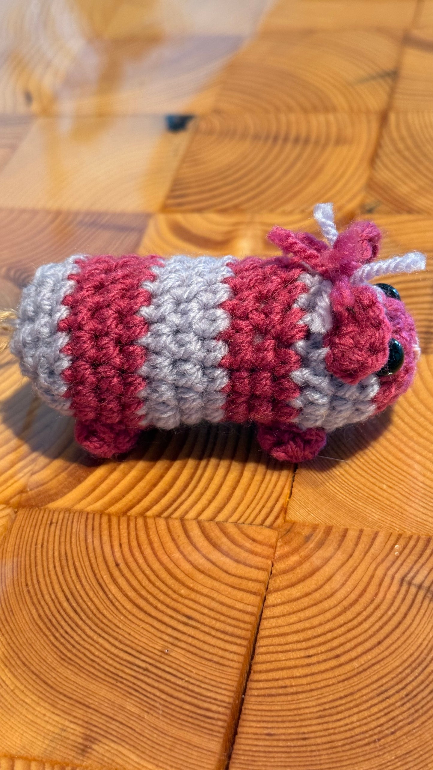 Gehäkeltes Meerschweinchenpink-lila – Liebevolles Amigurumi aus Handarbeit