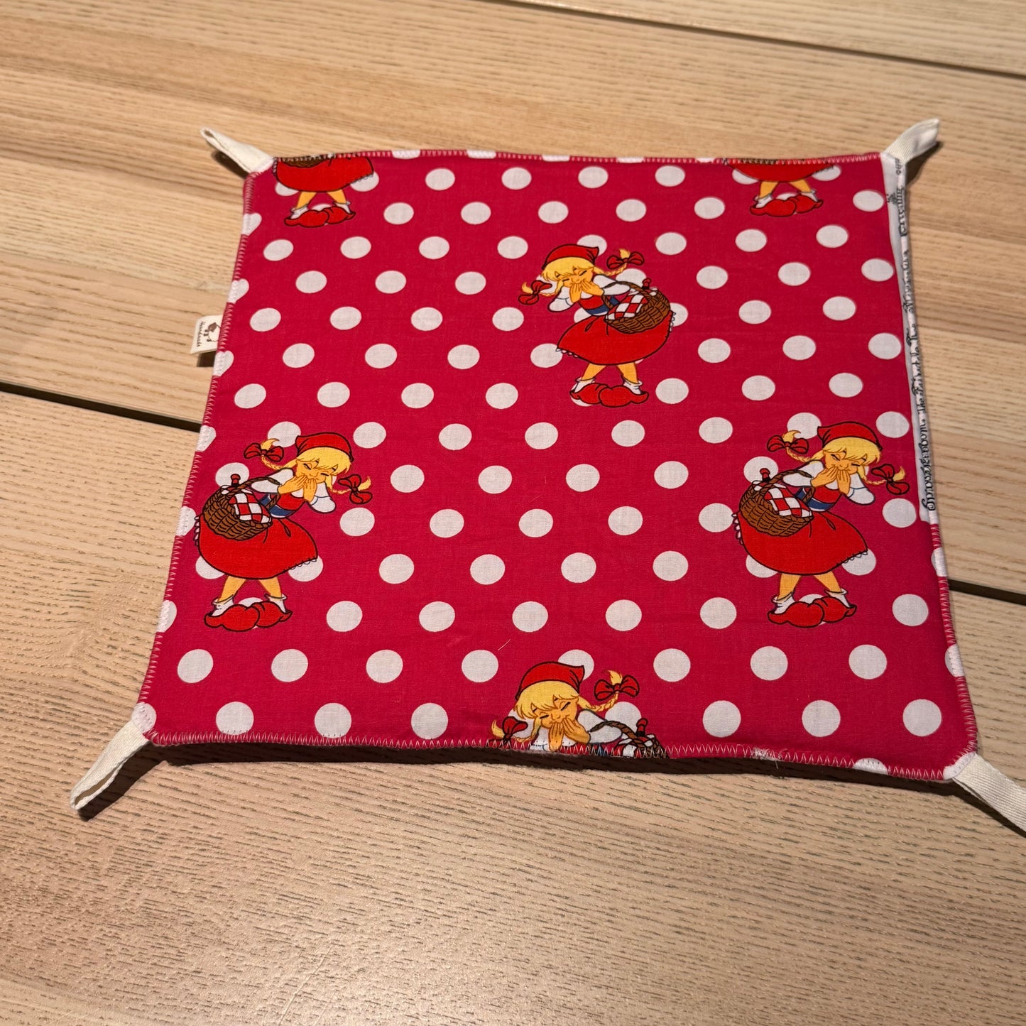 Hängematte Rotkäppchen-beeren