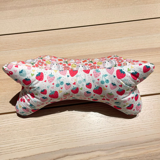 Leseknochen Meerschwein Marmelade mit Erdbeeren