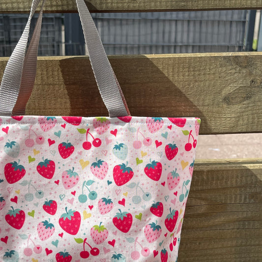 Lieblingstasche Erdbeeren