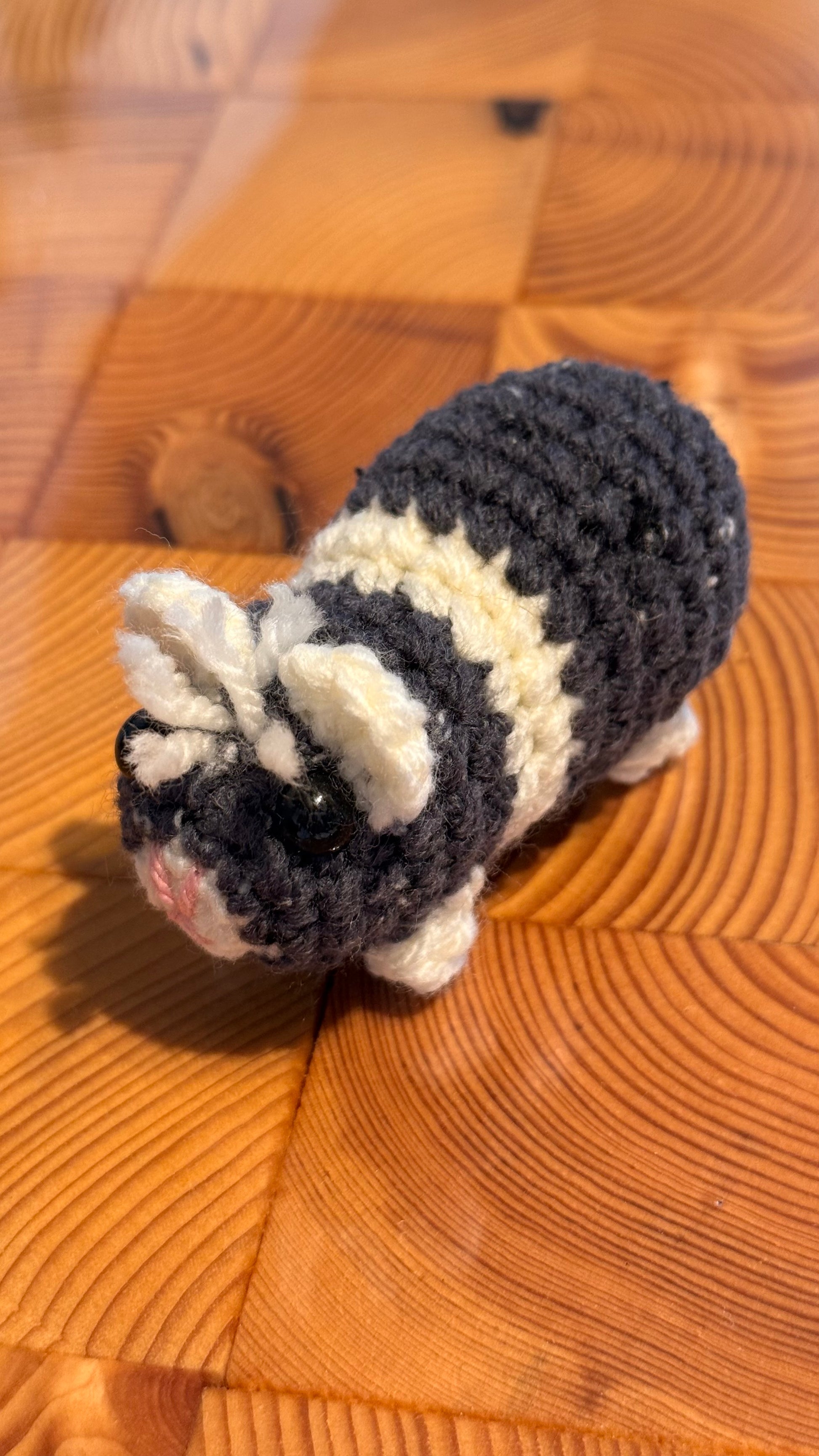 Gehäkeltes Meerschweinchen dunkelgrau-beige | Amigurumi Handarbeit 