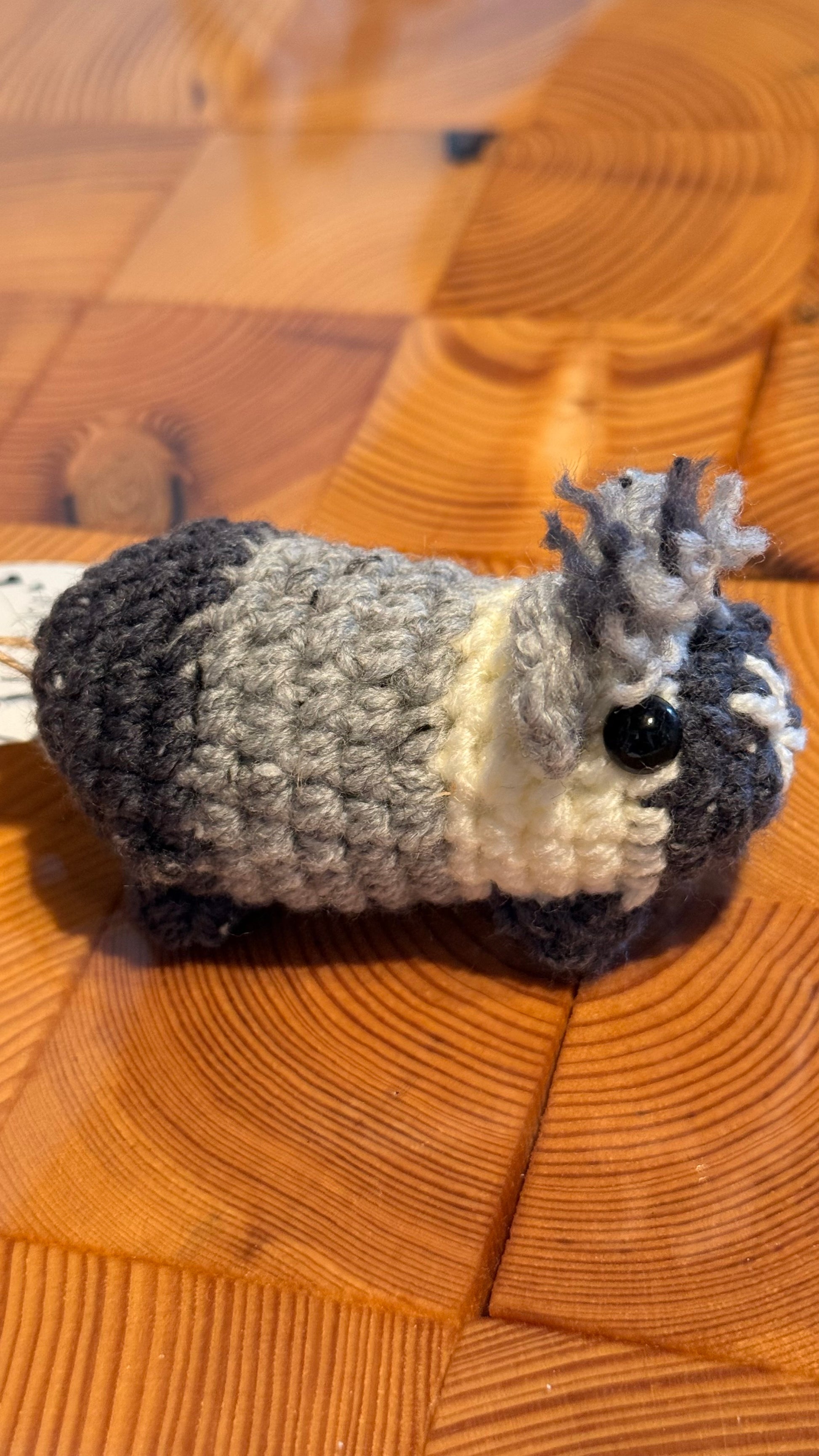 Gehäkeltes Meerschweinchen grau-dunkelgrau-beige | Amigurumi Handarbeit