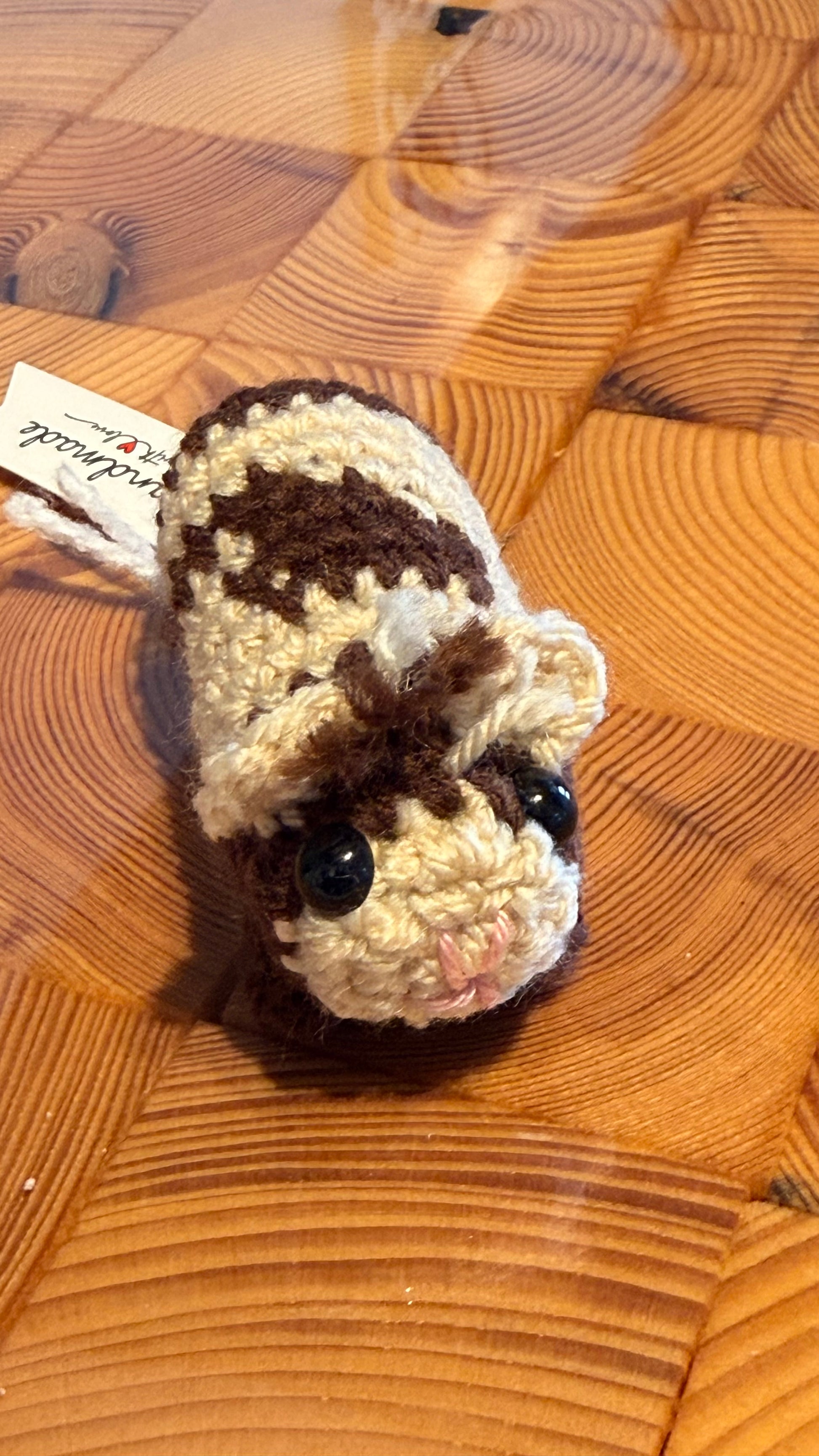 Gehäkeltes Meerschweinchen Creme mit braun | Amigurumi Handarbeit