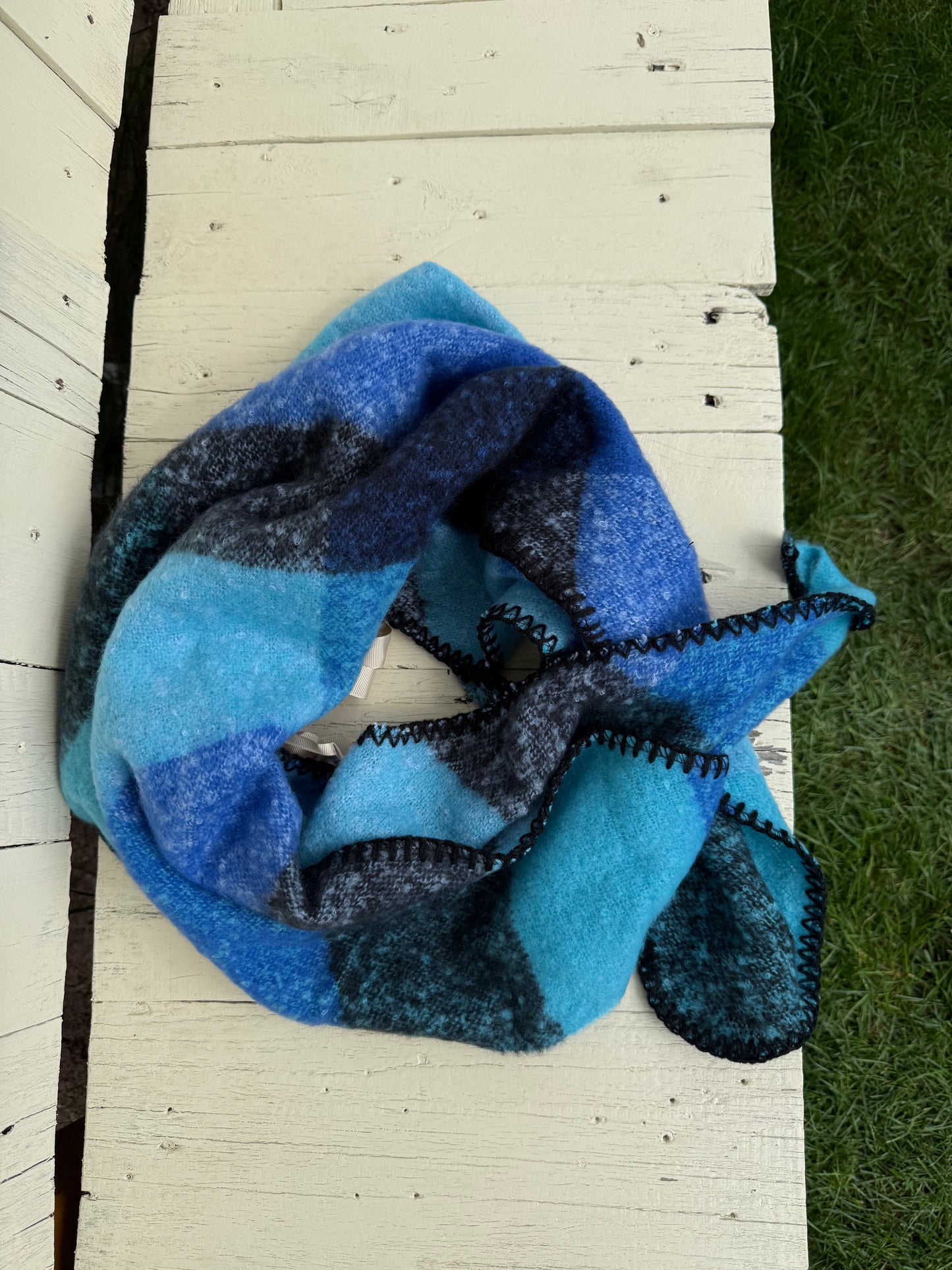 Schal Iris blau-grün