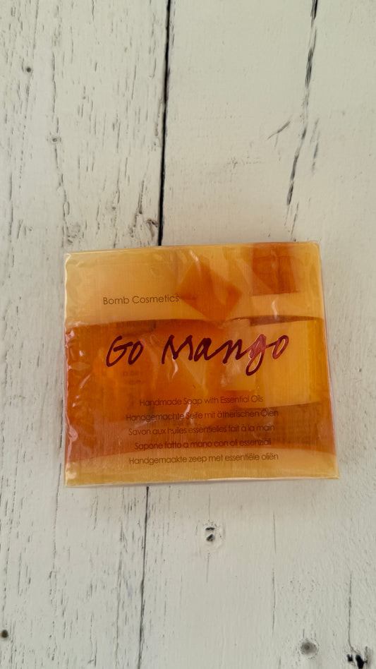 Bomb Cosmetics Go Mango Seife