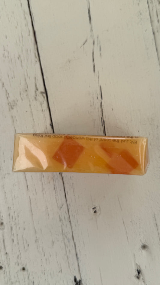 Bomb Cosmetics Go Mango Seife