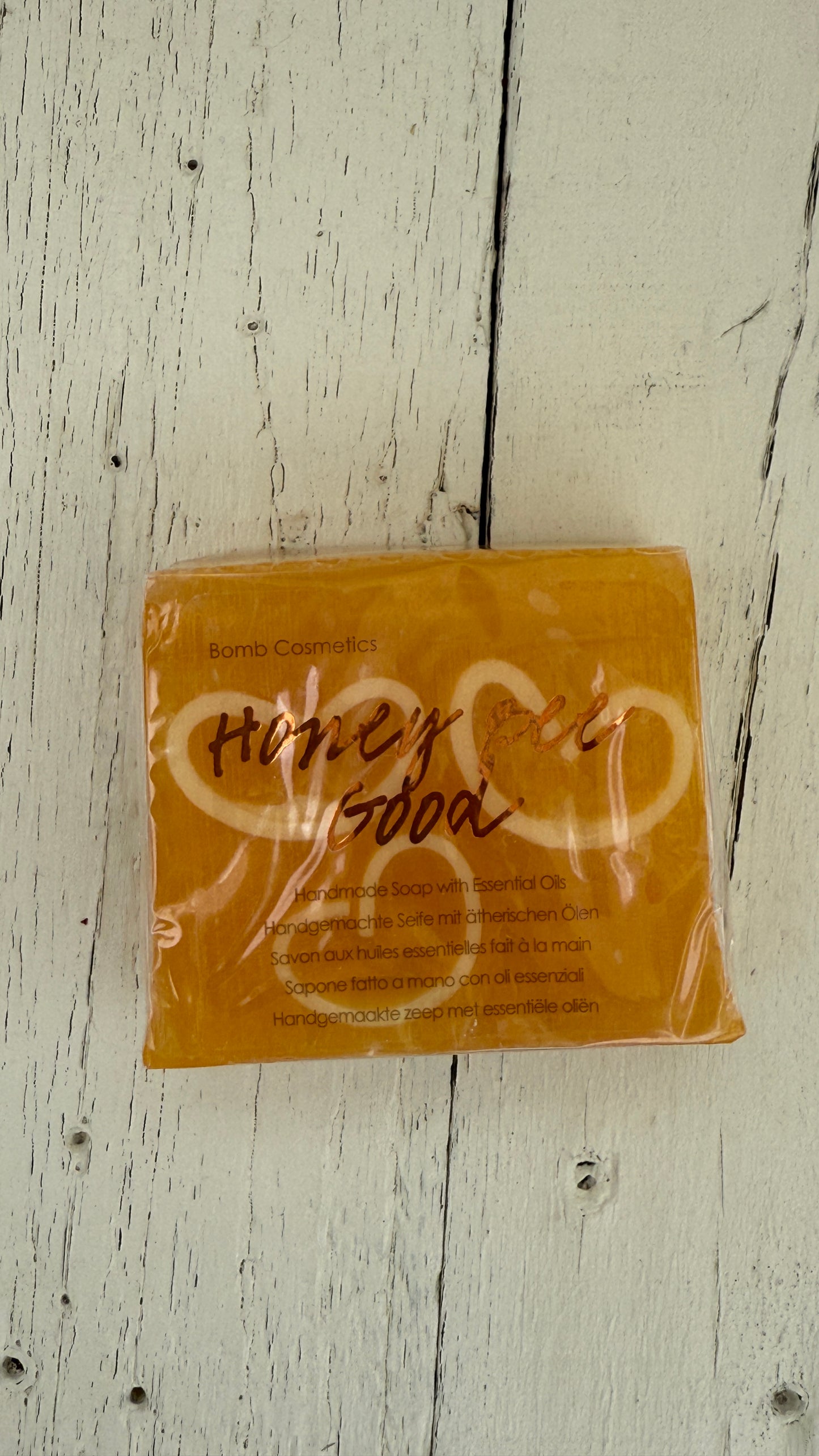 Bomb Cosmetics Honey Bee Good Seife