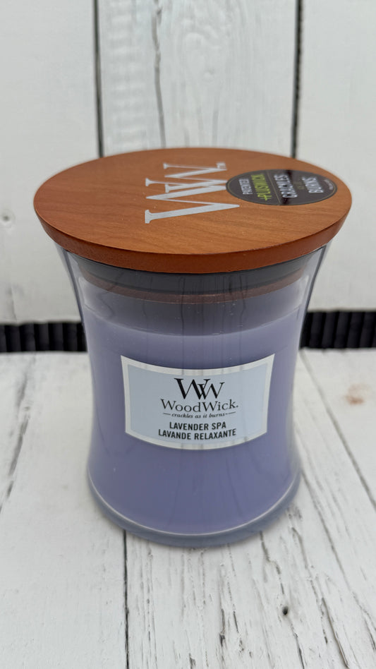 WoodWick Duftkerze mit knisterndem Docht Lavendel Spa